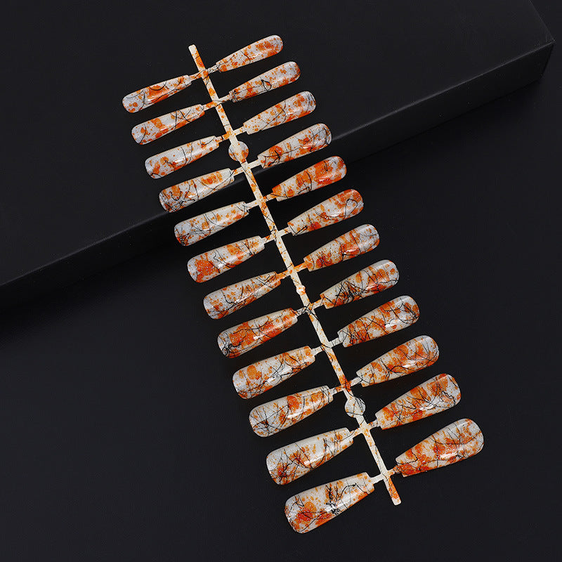 Bloody Splatter Nail Art Design – Halloween, Creative Nail Art