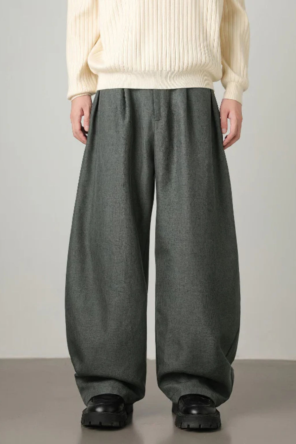 Pleated Men's Trousers UK – Smart Casual & Holiday Wear