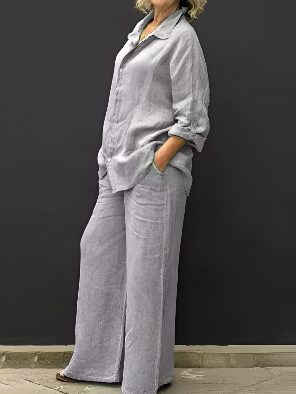 Linen Shirt Suit for Women - Casual Summer Outfit in Lightweight Fabric