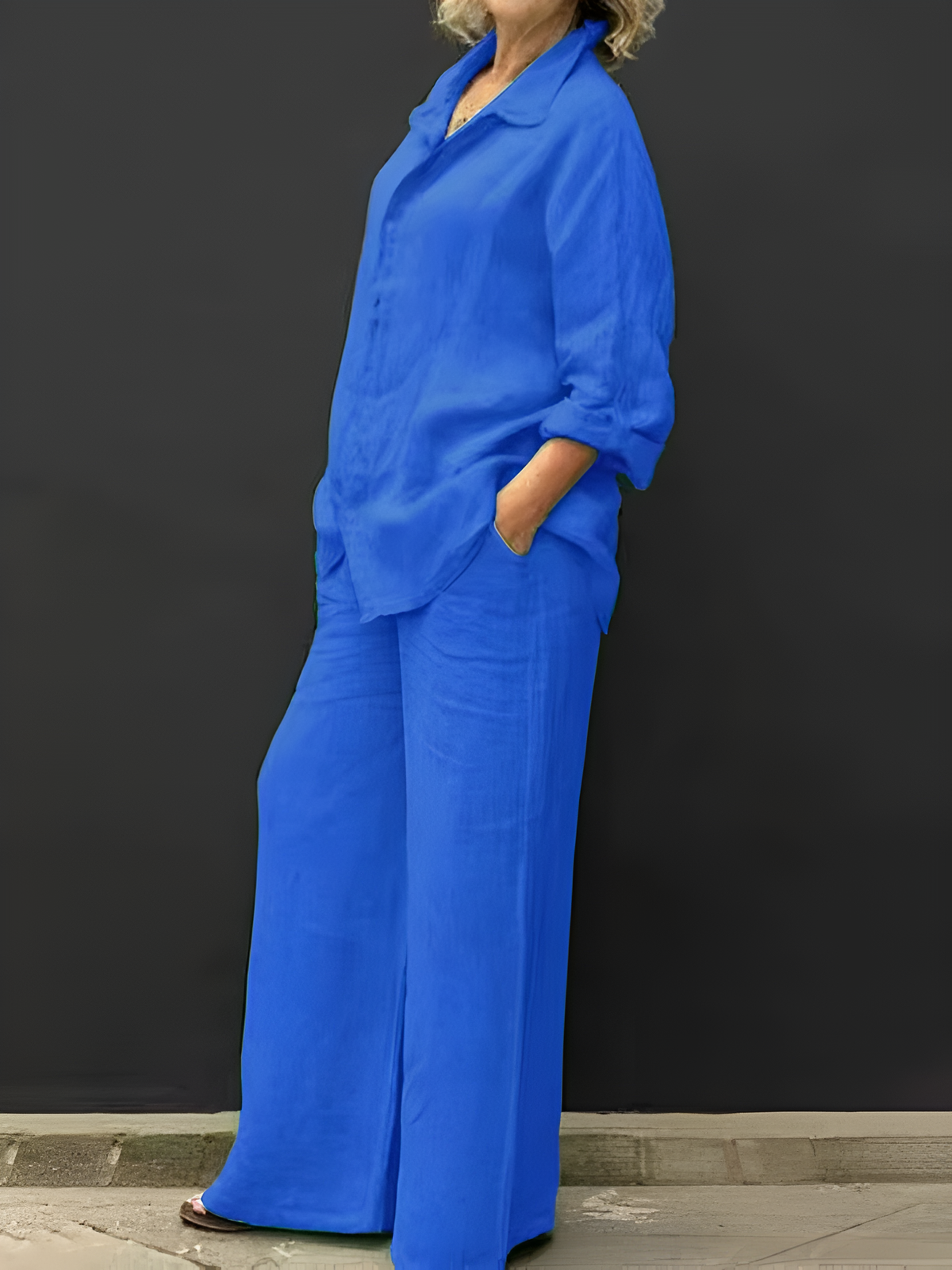 Linen Shirt Suit for Women - Casual Summer Outfit in Lightweight Fabric