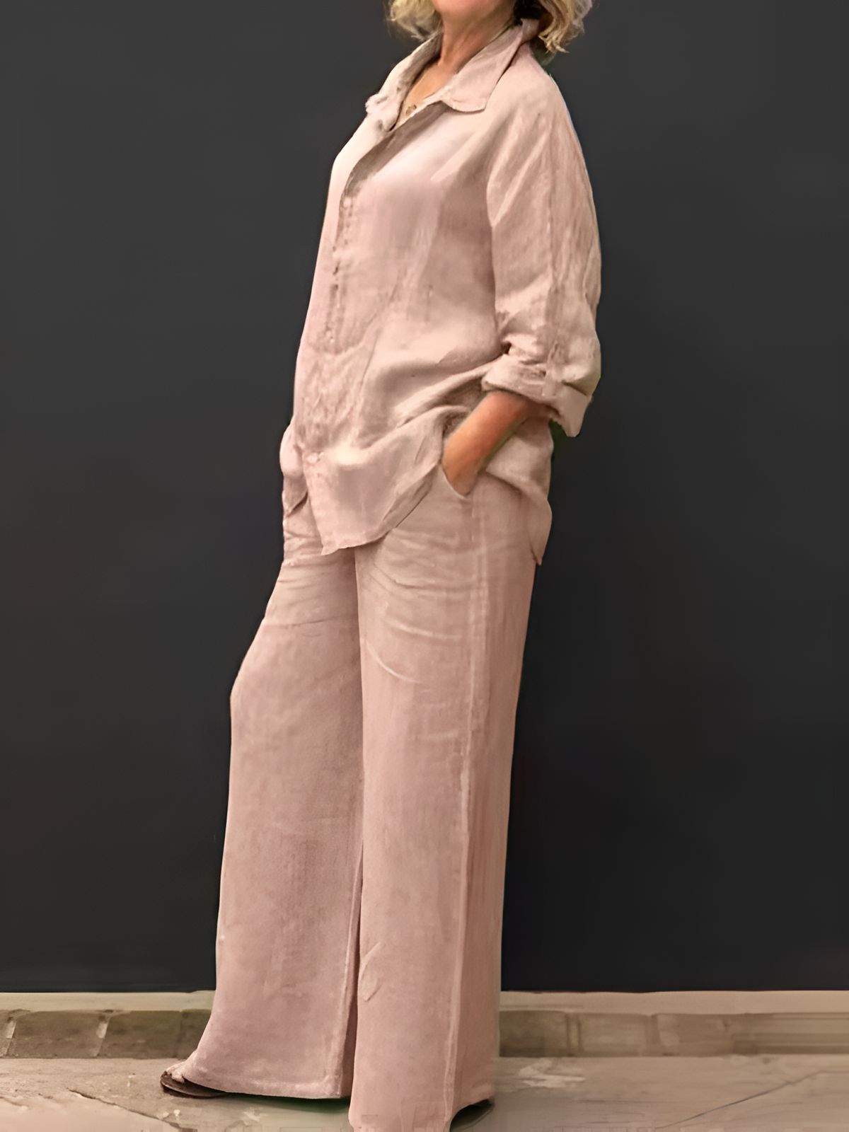 Linen Shirt Suit for Women - Casual Summer Outfit in Lightweight Fabric