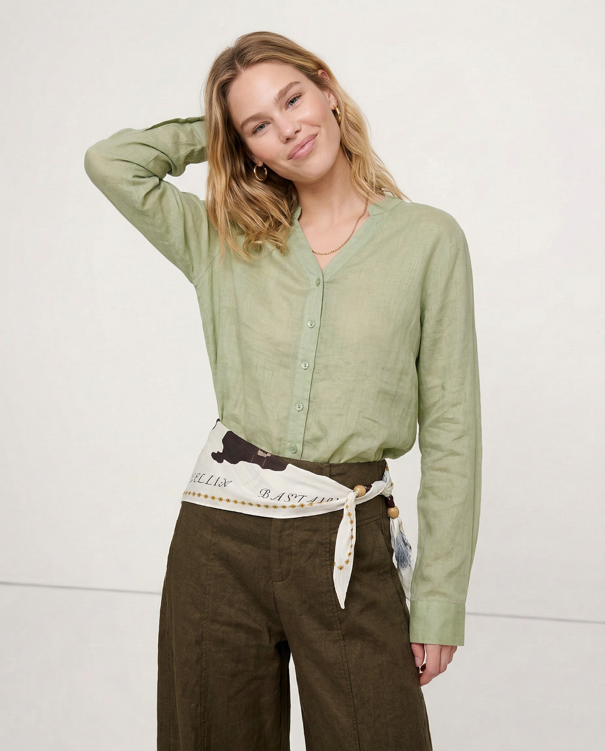 Linen V-Neck Shirt - Collarless Design for Casual Wear - Lightweight and Breathable