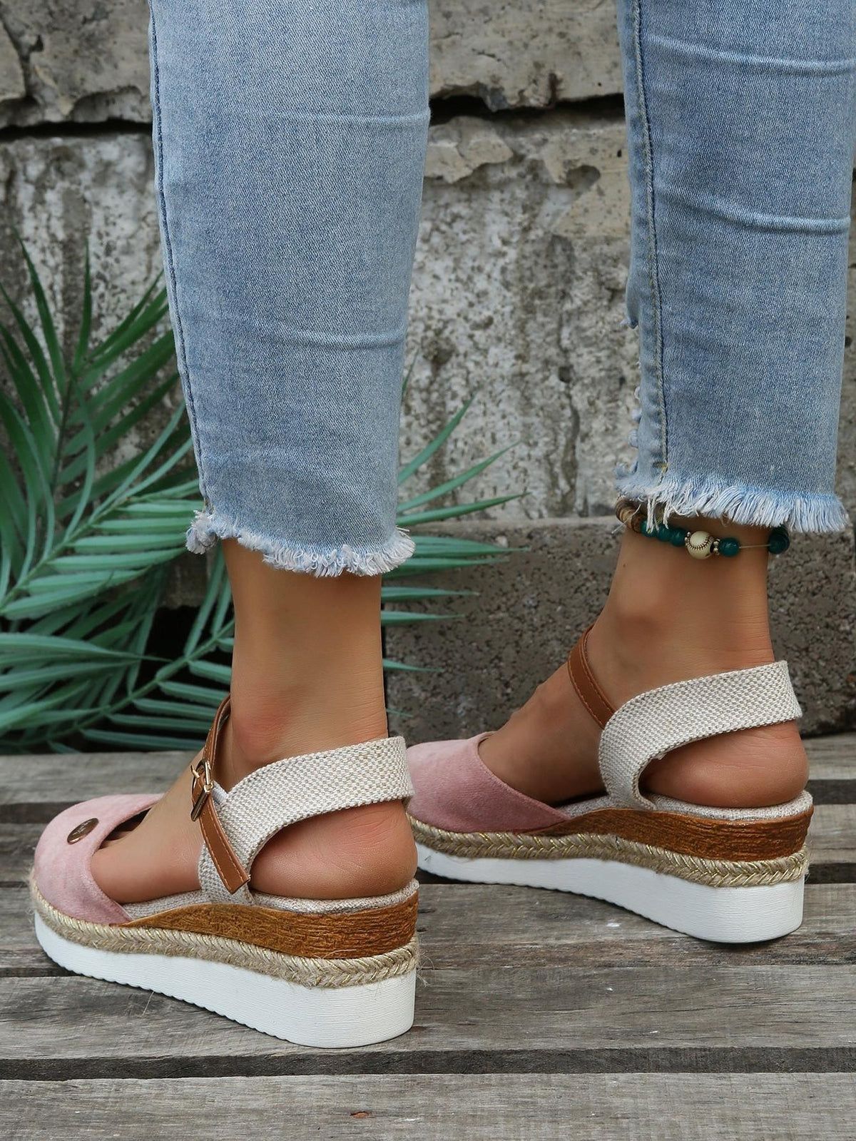 Woven Orthopedic Cushioned Sandals for Women UK – Smart Casual Holiday Wear Evening Footwear
