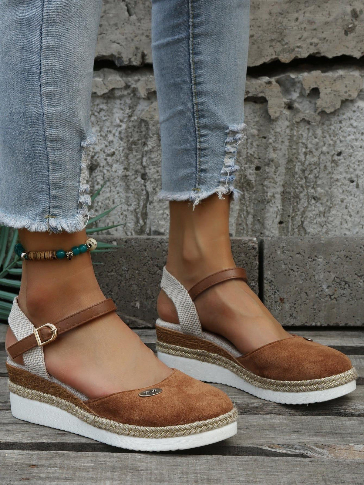 Woven Orthopedic Cushioned Sandals for Women UK – Smart Casual Holiday Wear Evening Footwear