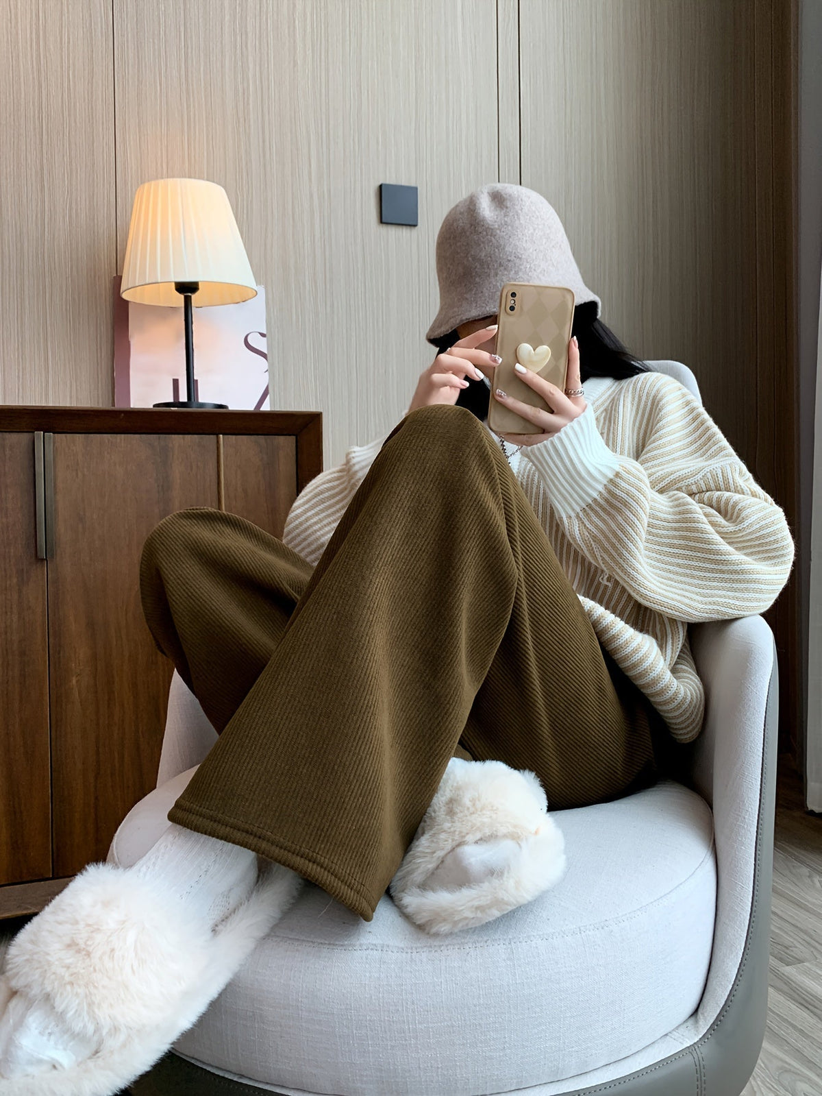 Fleece-Lined Wide-Leg Lounge Pants Women's Corduroy – Casual Winter Home Wear, Thermal Comfort