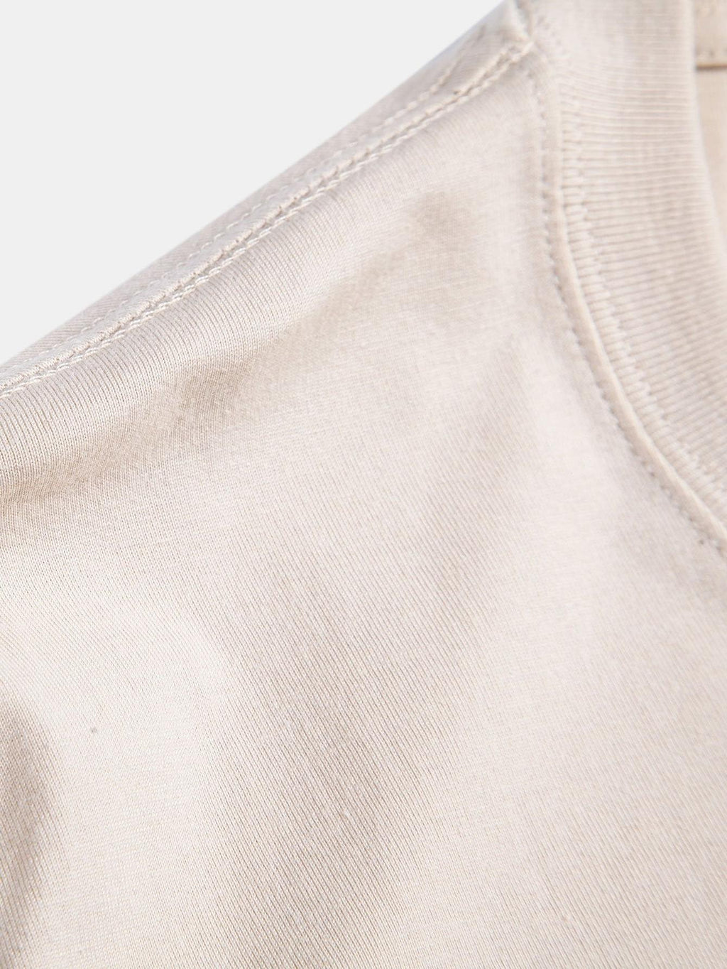 100% Cotton Long Sleeve Arc Hem T-Shirt for Everyday Wear