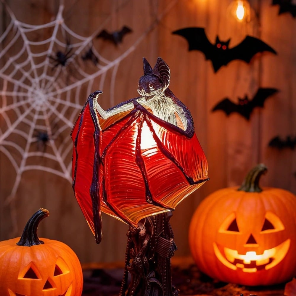 Bat-Shaped LED Lamp with Translucent Wings – Halloween Decor, Gothic Style