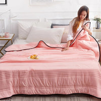 Cooling Blanket for Hot Nights – Sleep Comfort, Summer Essential