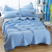 Cooling Blanket for Hot Nights – Sleep Comfort, Summer Essential