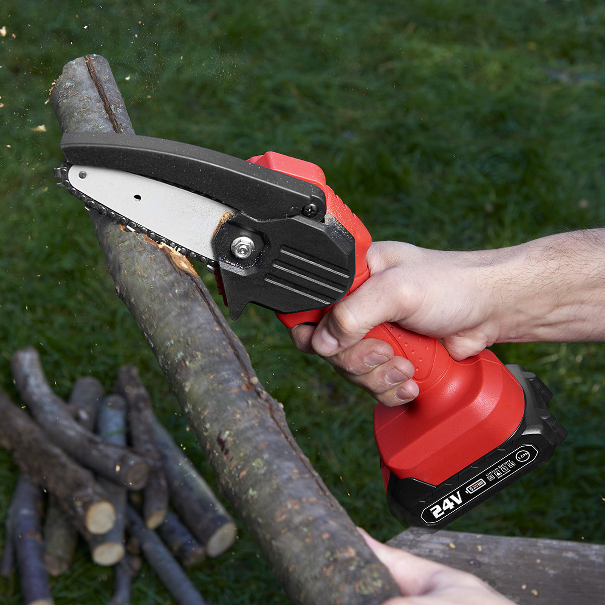 Cordless Electric Mini Chainsaw – Garden, Outdoor, DIY
