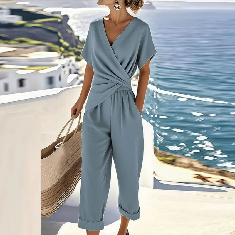 Elegant Two-Piece Set in Soft Fabric for Casual or Formal Wear