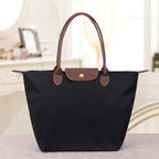 Elegant Women's Crossbody Bag – Practical for Office and Leisure