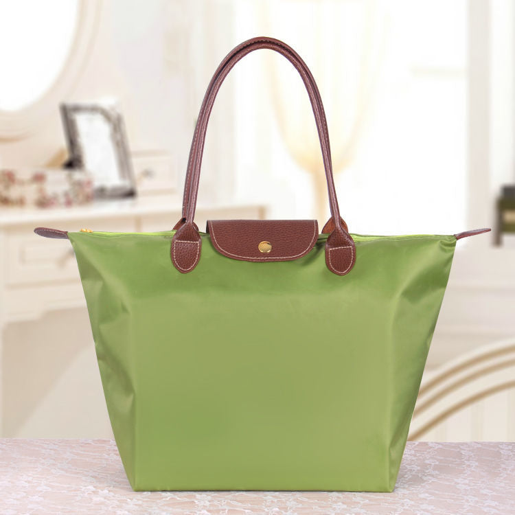 Elegant Women's Crossbody Bag – Practical for Office and Leisure