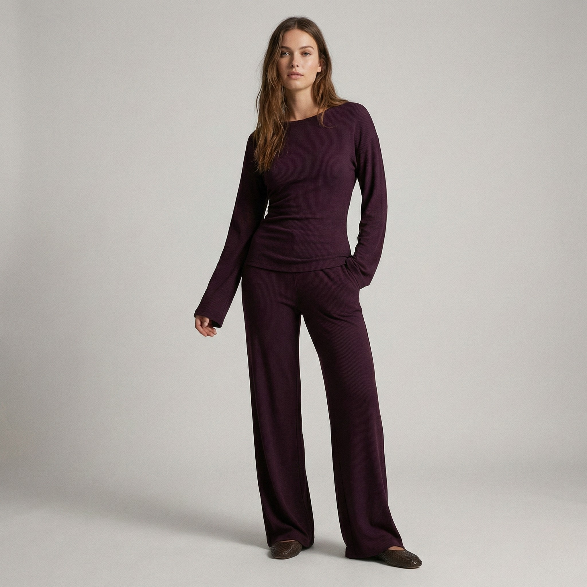 Flare Sleeve Round Neck Top and Bottom Set - Casual Cotton Outfit for Women