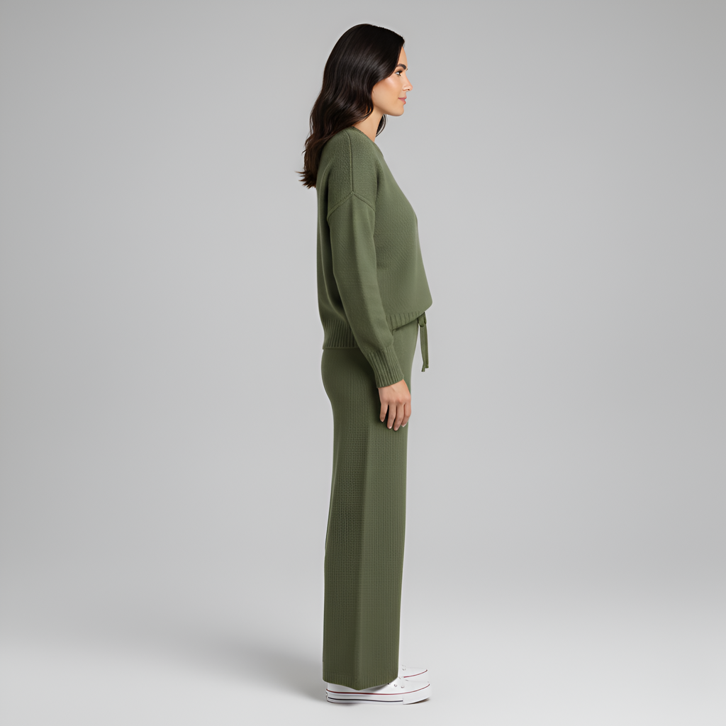 Soft Knit Women's Loungewear Set - Comfortable Casual Outfit for Relaxation and Home Wear