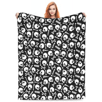 Halloween Fleece Blanket – Cozy Home Decor, Seasonal Gift