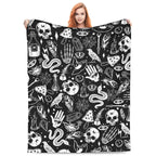Halloween Fleece Blanket – Cozy Home Decor, Seasonal Gift