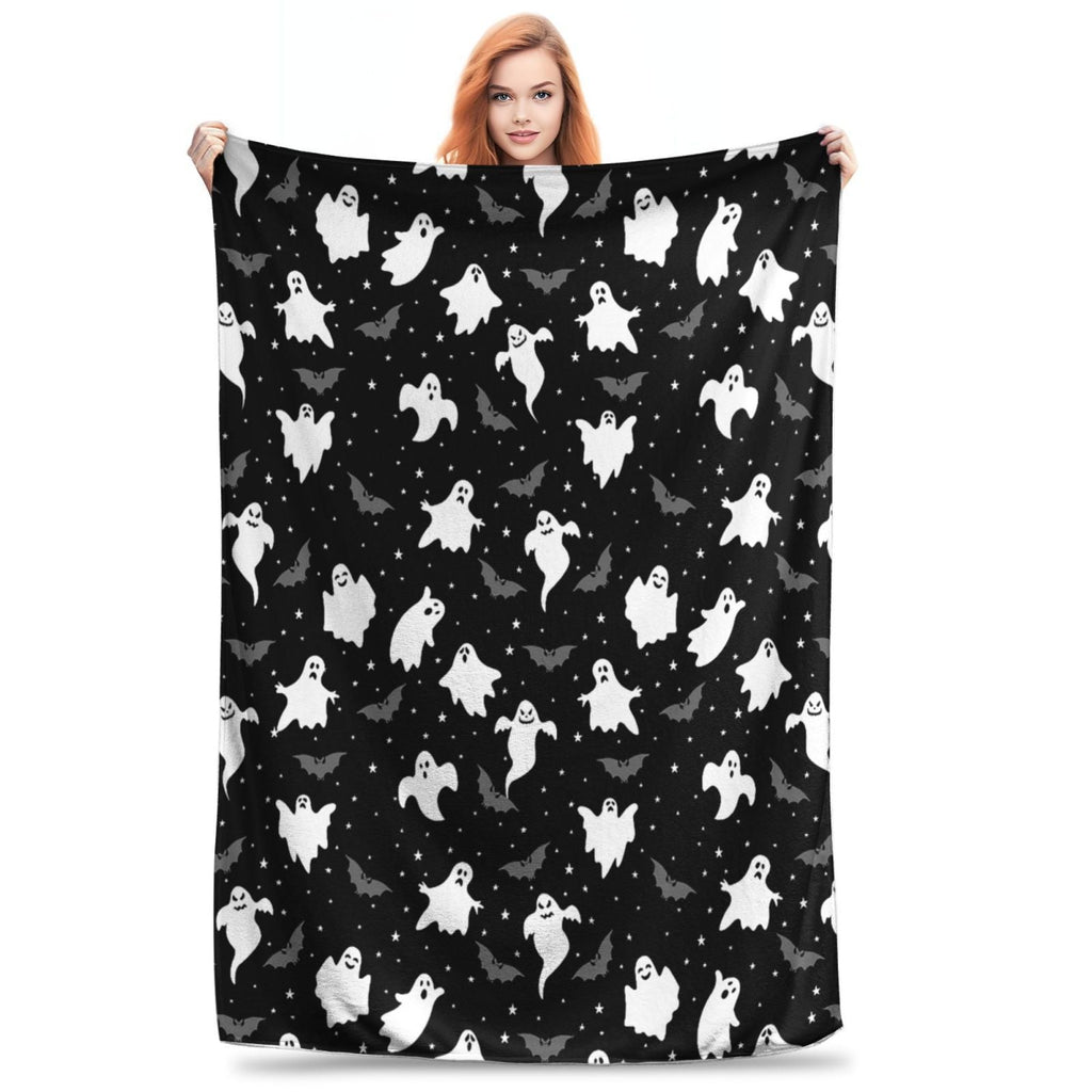 Halloween Fleece Blanket – Cozy Home Decor, Seasonal Gift