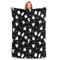 Halloween Fleece Blanket – Cozy Home Decor, Seasonal Gift