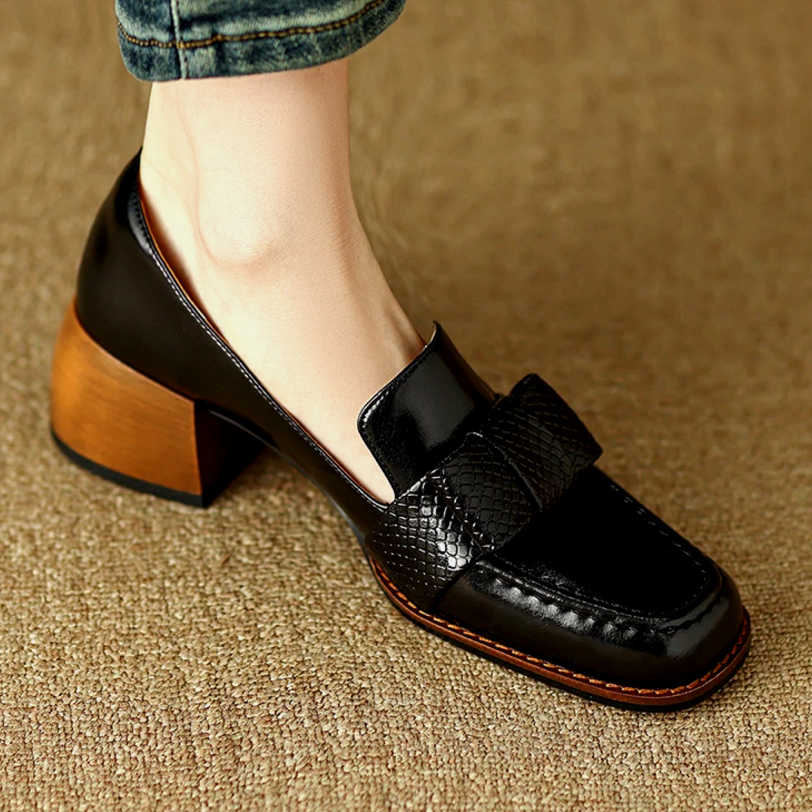 Knot Detail Leather Loafers for Women - Stylish Casual Footwear