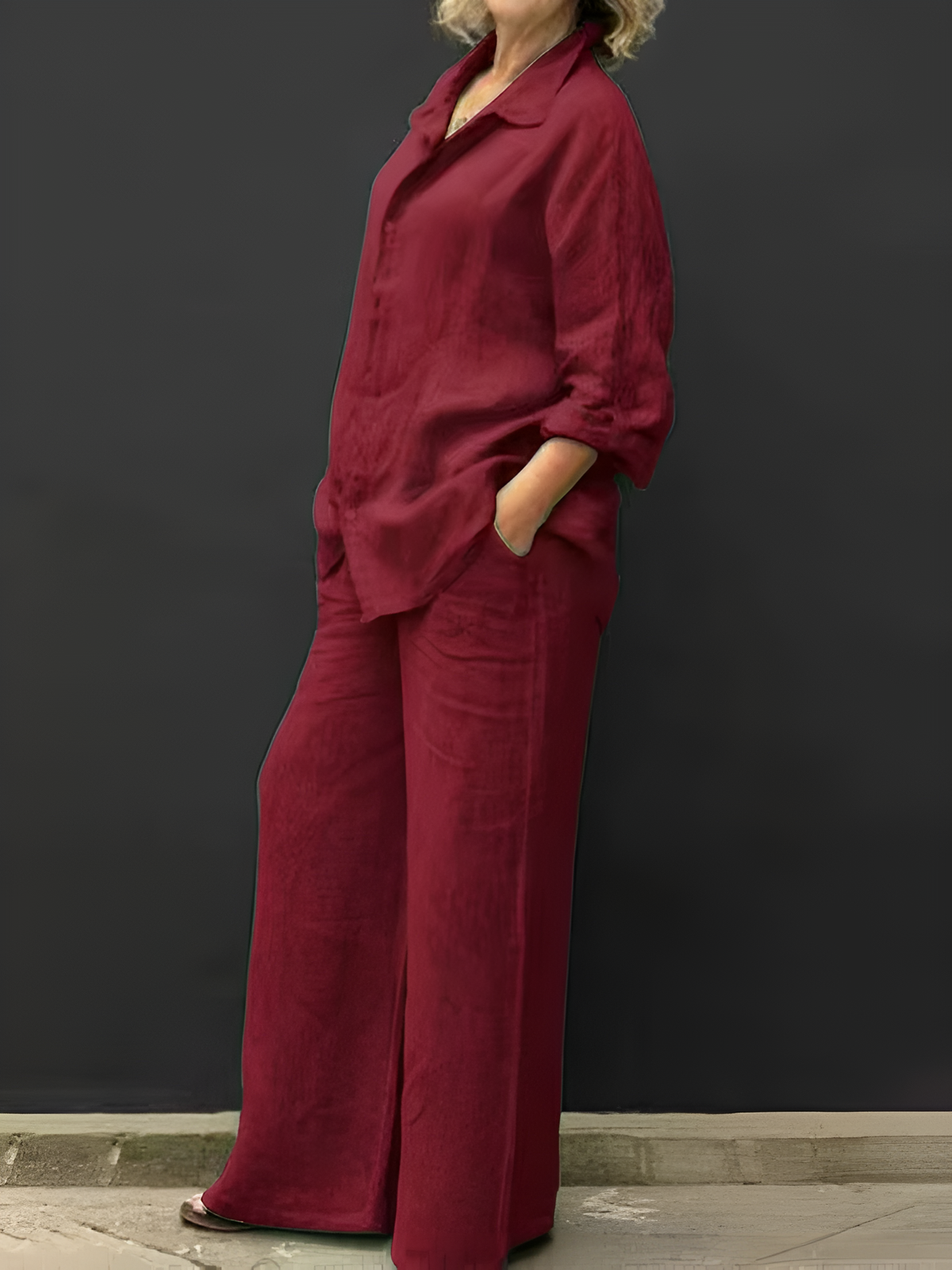 Linen Shirt Suit for Women - Casual Summer Outfit in Lightweight Fabric