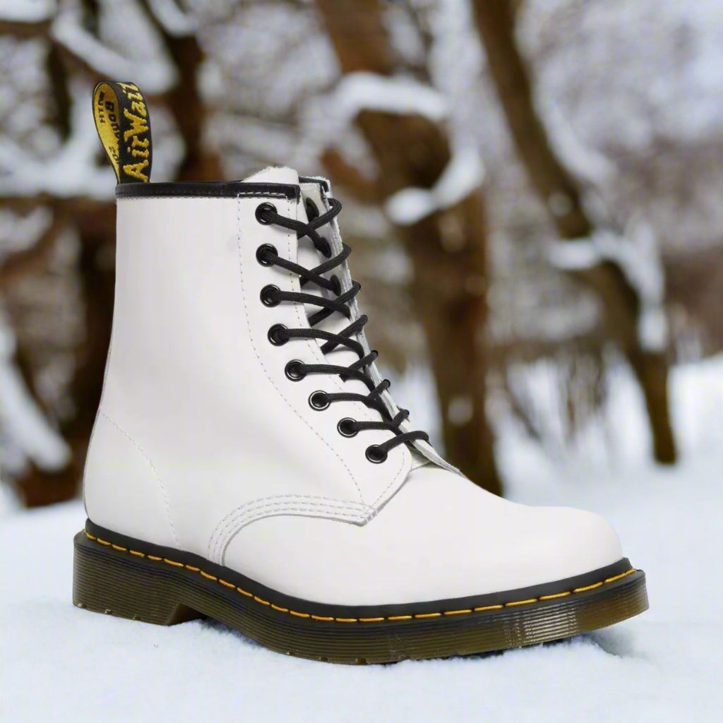 Modern Lace-Up Boots for Women – Comfort, Style – Everyday, Leisure