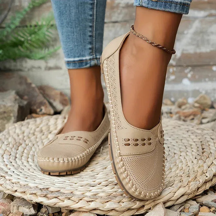 Orthopedic Shoes for Women UK – Comfortable Smart Casual Footwear, Office Wear & Evening