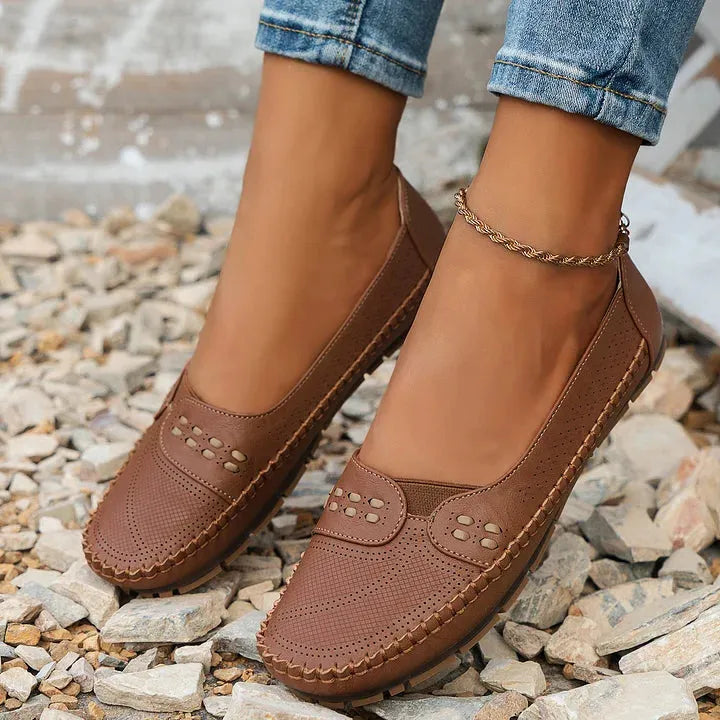 Orthopedic Shoes for Women UK – Comfortable Smart Casual Footwear, Office Wear & Evening