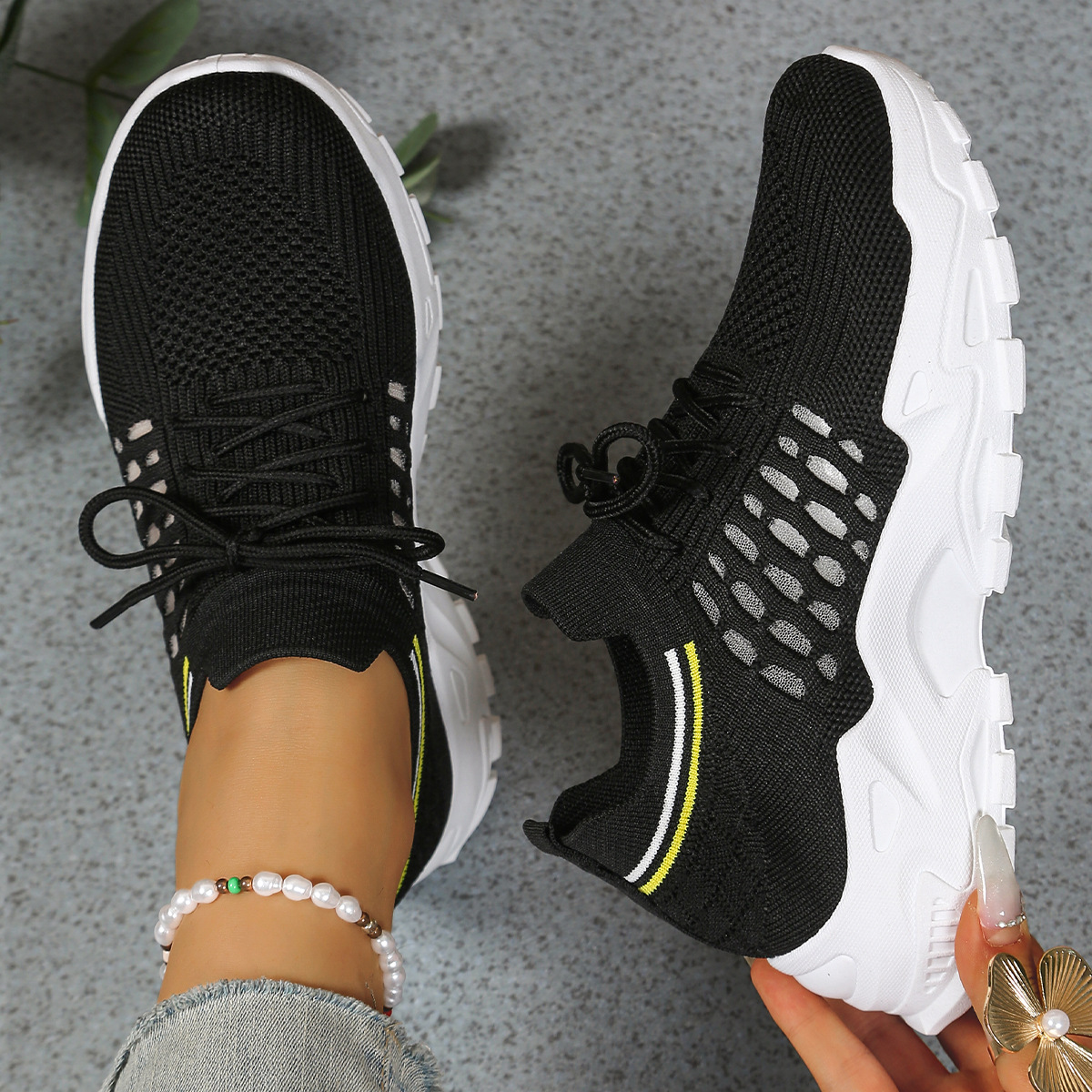 Orthopedic Sneakers for Comfort and Support | Breathable Mesh Design