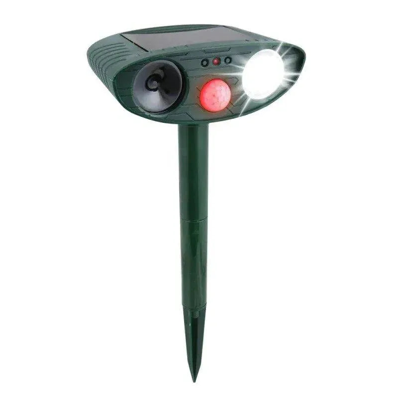 Outdoor Solar-Powered Ultrasonic Deer Repeller – Garden Protection, Wildlife Control