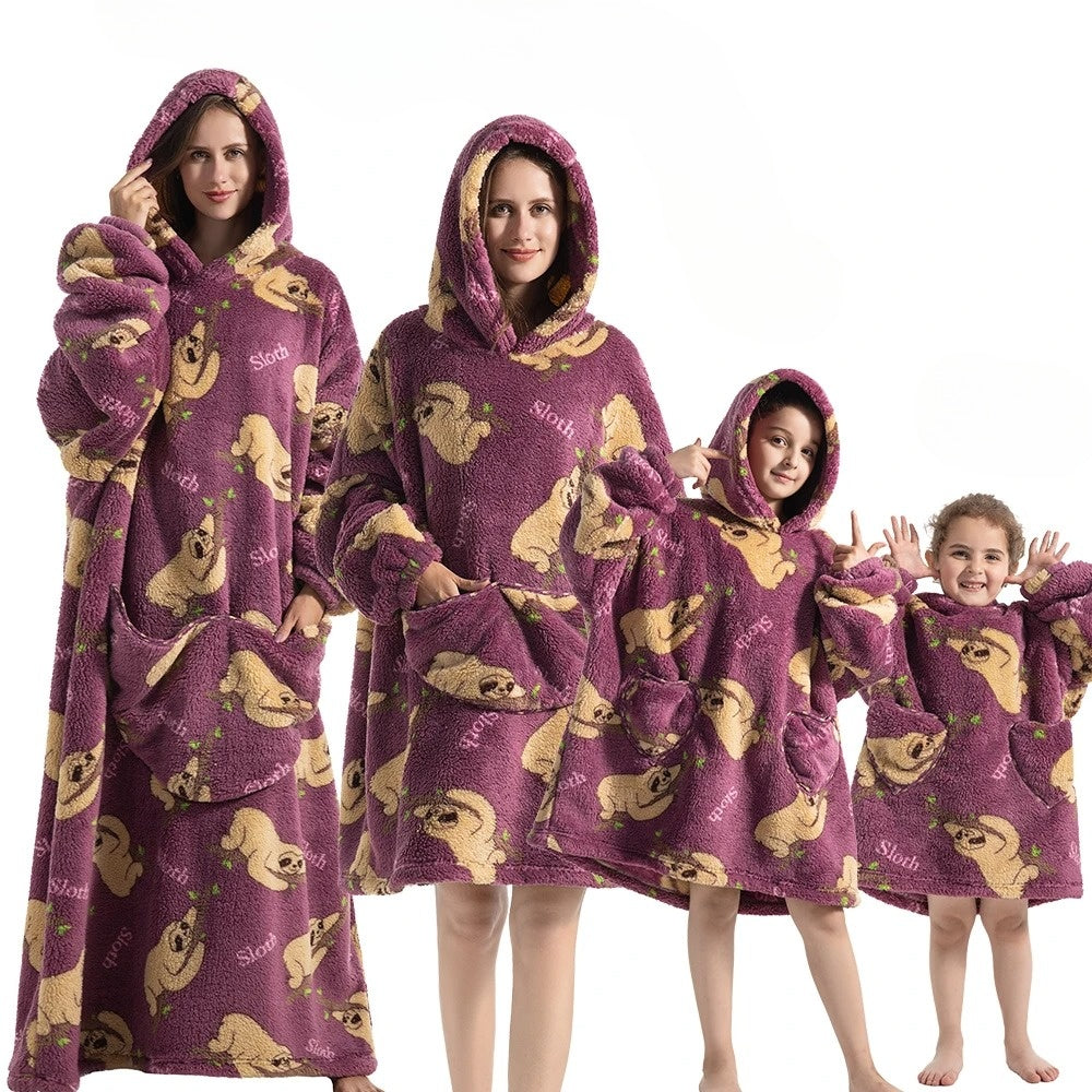Oversized Hoodie Blanket, Pumpkin Pattern, Fleece Fabric – Cozy Nights, Home Relaxation
