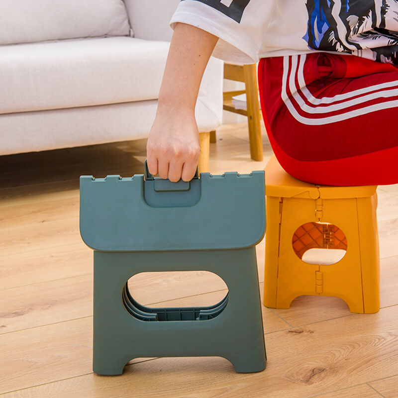 Portable Folding Step Stool with Handle – Home, Kitchen, Space-Saving