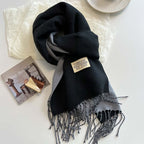 Reversible Scarf – Stylish Accessory, Versatile Fashion Statement