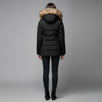 Slim Fit Women's Winter Jacket - Lightweight Insulated Outerwear for Cold Weather - Stylish and Functional Design