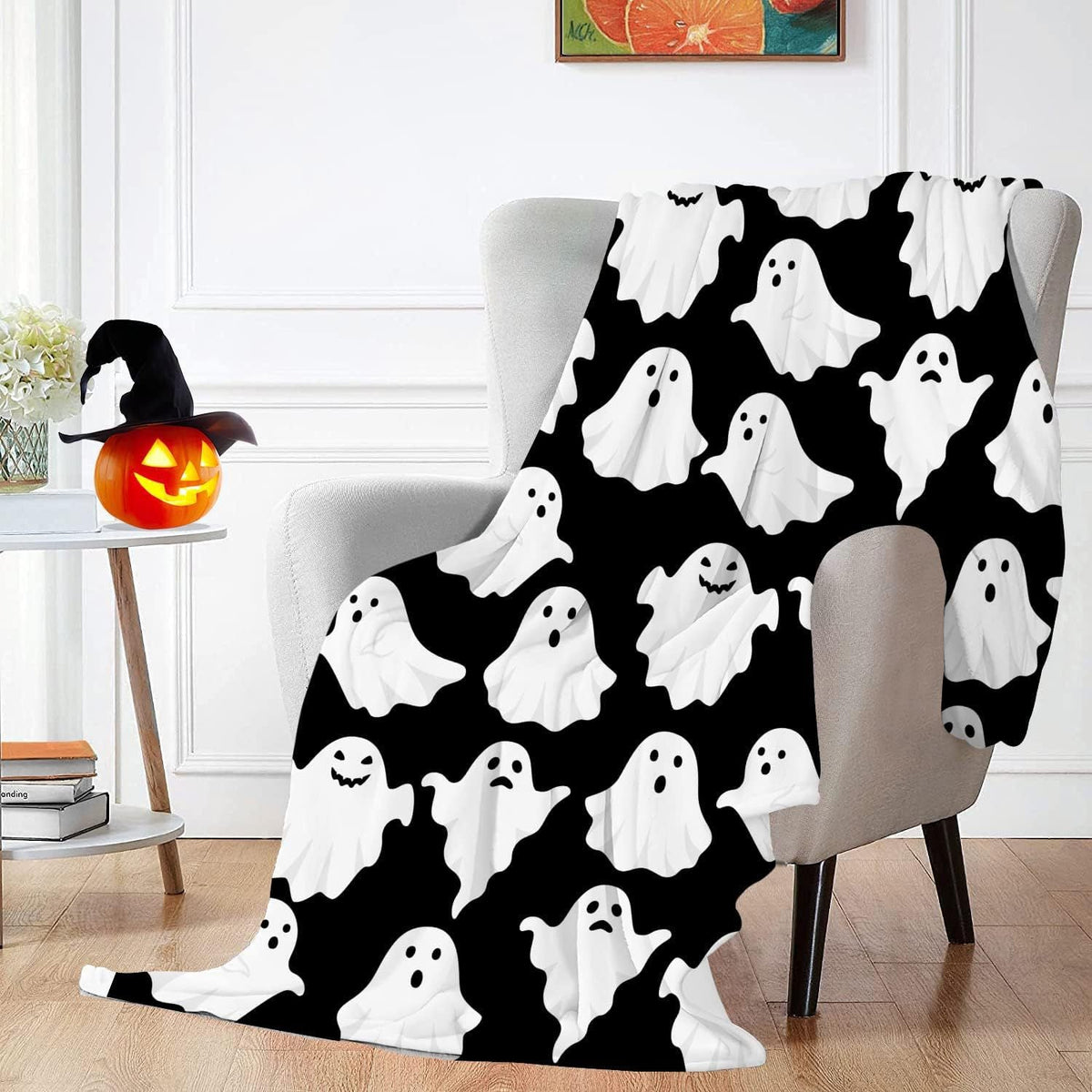 Spooky Ghost Pattern Throw Blanket – Cozy Home Decor, Halloween Gift