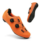 Unisex cycling shoes with dial closure: lightweight and comfortable.
