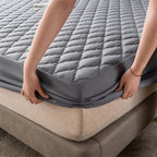 Waterproof Mattress Protector Cover Made of Polyester with TPU Coating – Sleep Comfort, Protection
