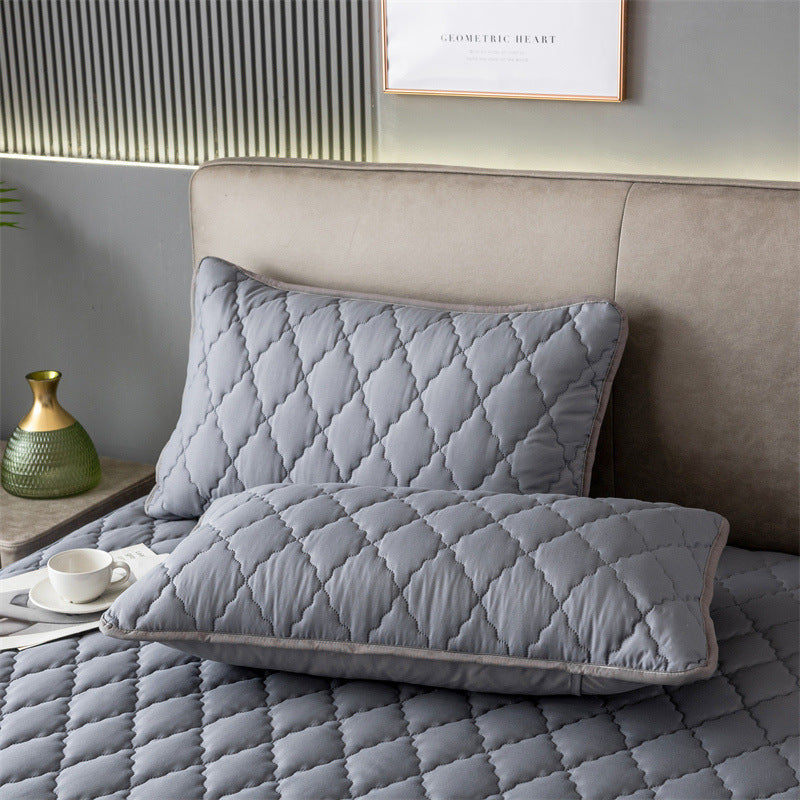 Waterproof Mattress Protector Cover Made of Polyester with TPU Coating – Sleep Comfort, Protection