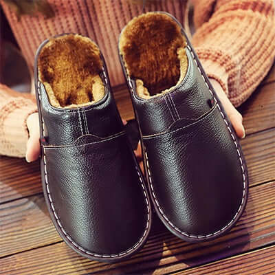 Waterproof Unisex Slippers – Indoor Comfort, Outdoor Use