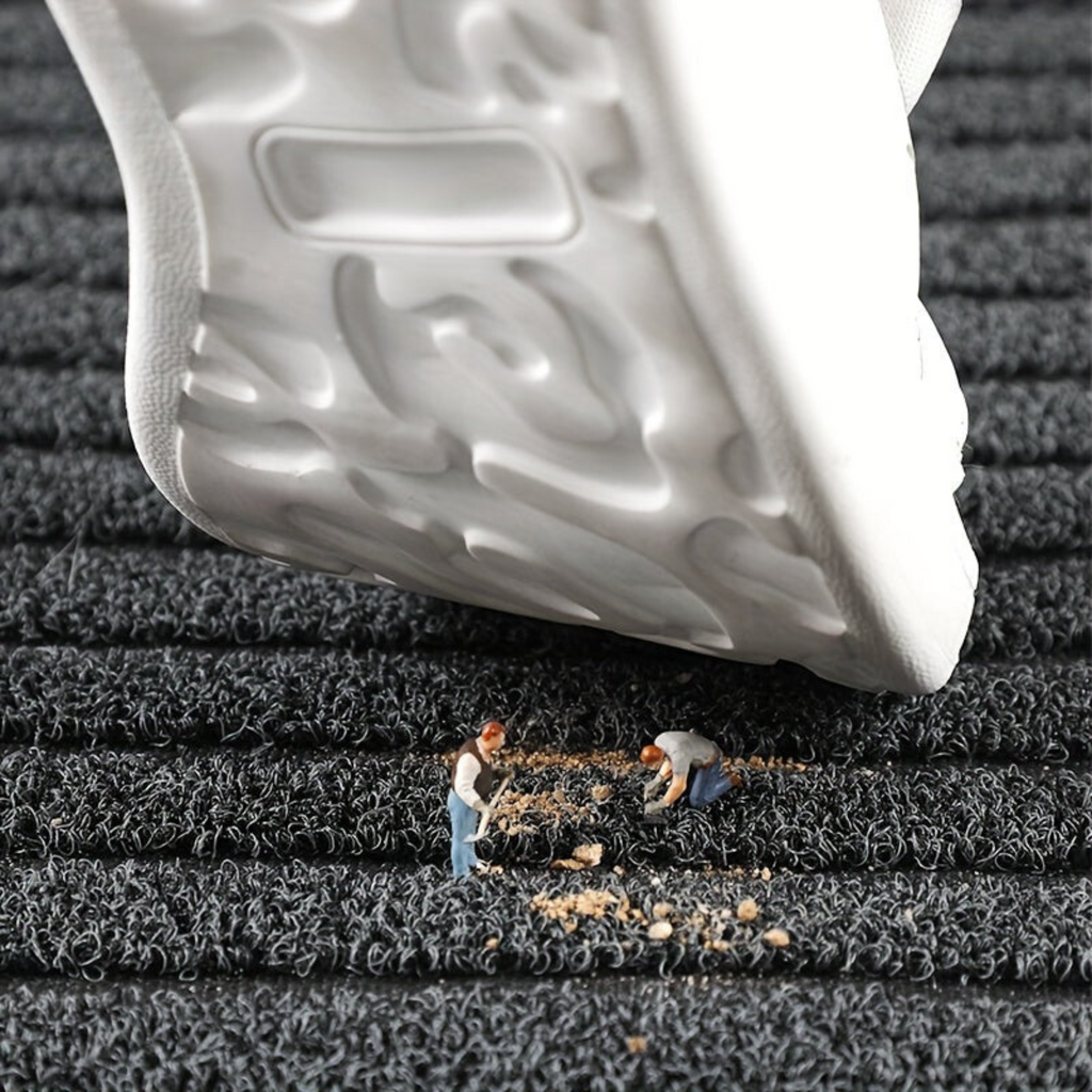 Weatherproof Non-Slip Outdoor Rug – Entrance, Patio