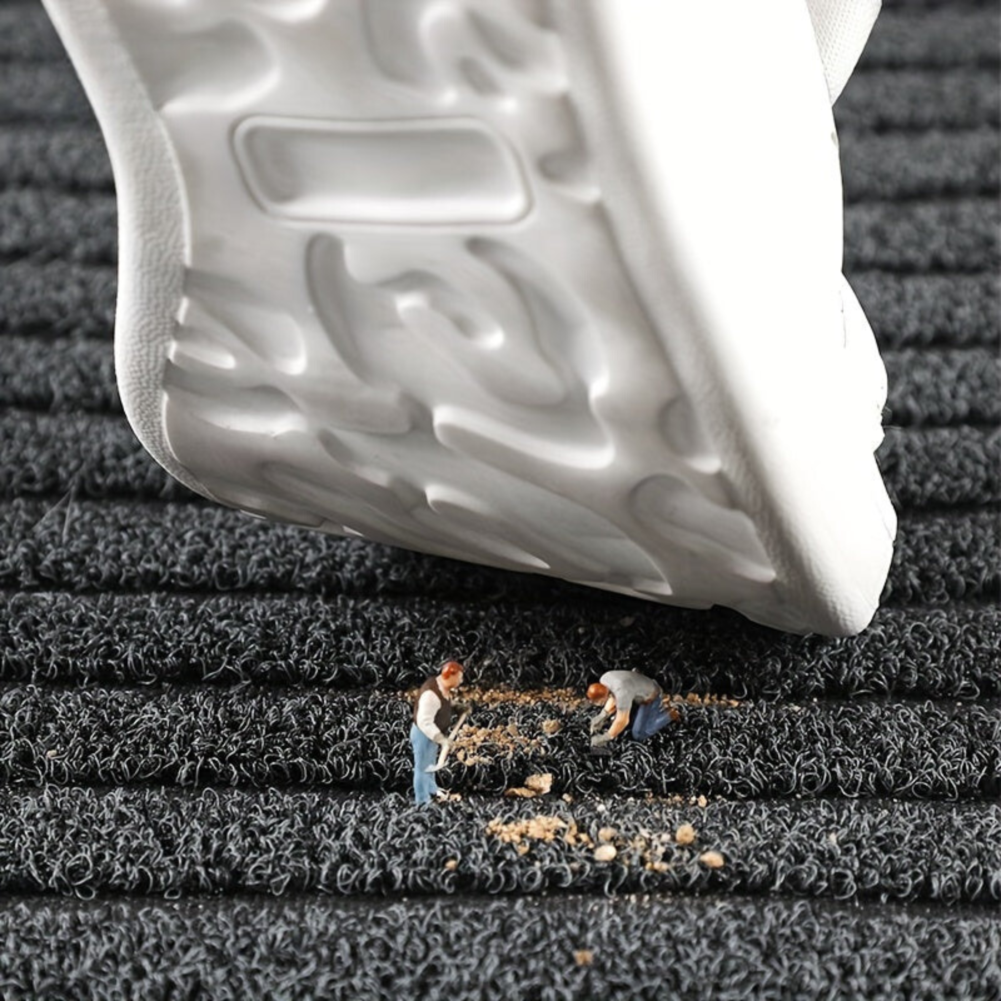 Weatherproof Non-Slip Outdoor Rug – Entrance, Patio