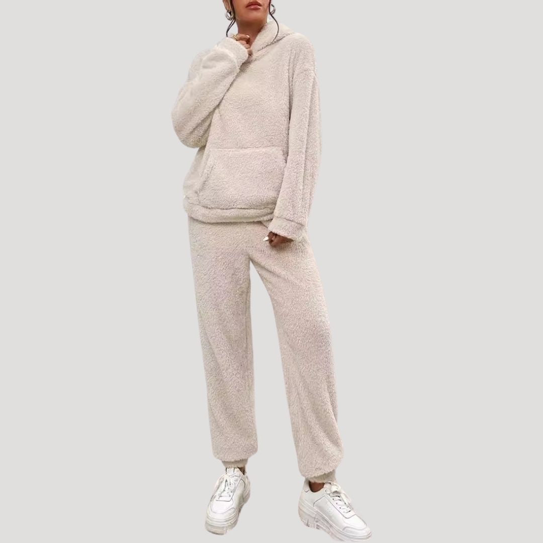 Women's Fleece Loungewear Set | Cozy Winter Tracksuit for Relaxation and Comfort