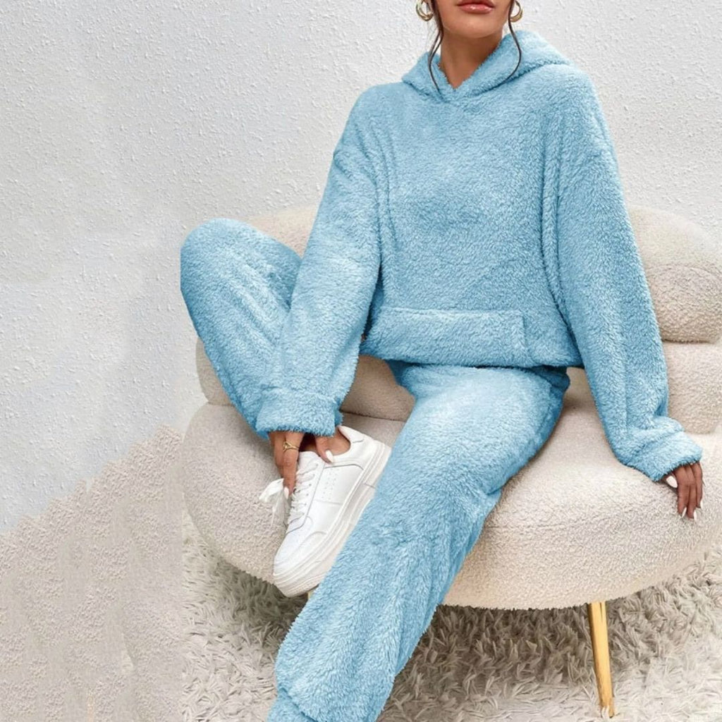 Women's Fleece Loungewear Set | Cozy Winter Tracksuit for Relaxation and Comfort