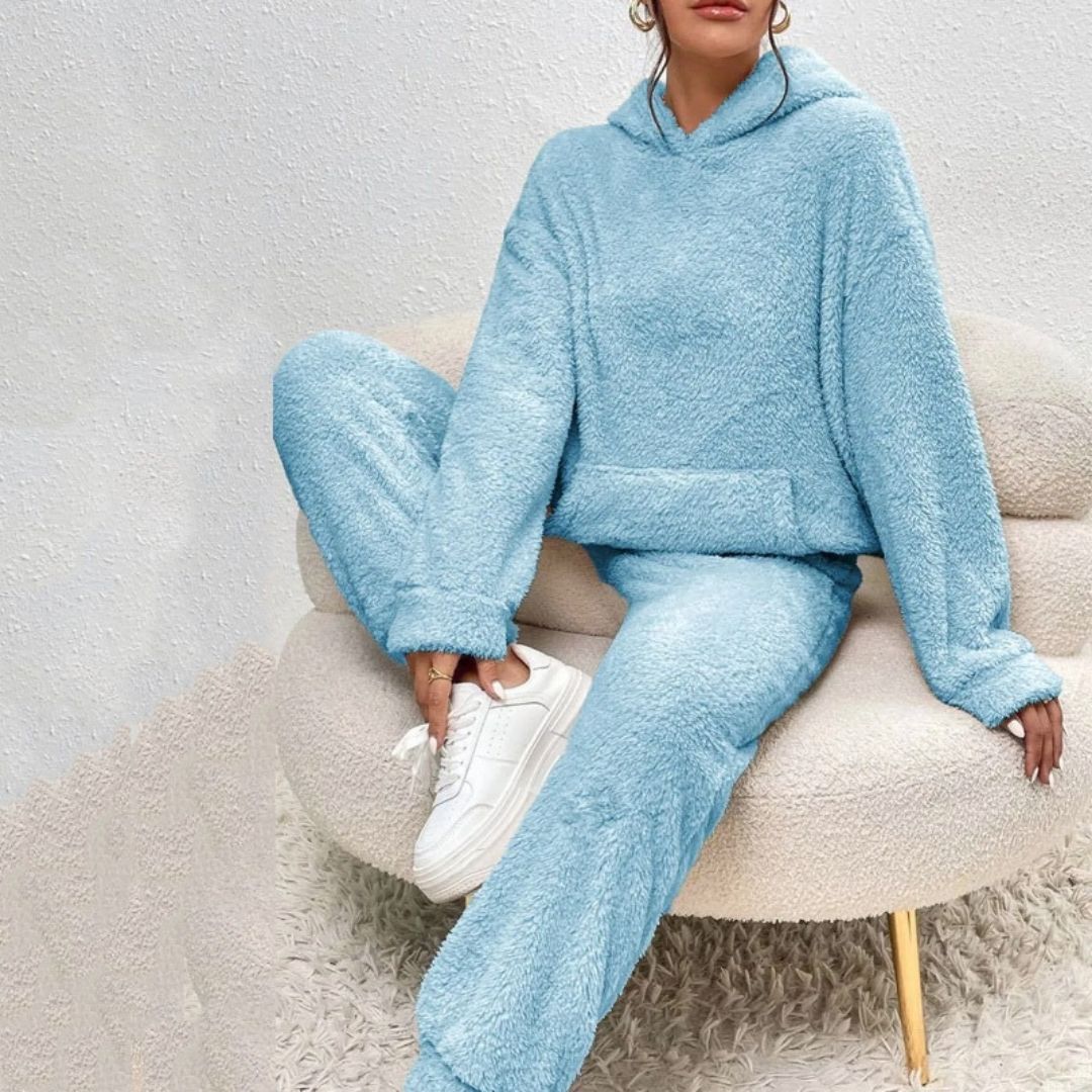 Women's Fleece Loungewear Set | Cozy Winter Tracksuit for Relaxation and Comfort