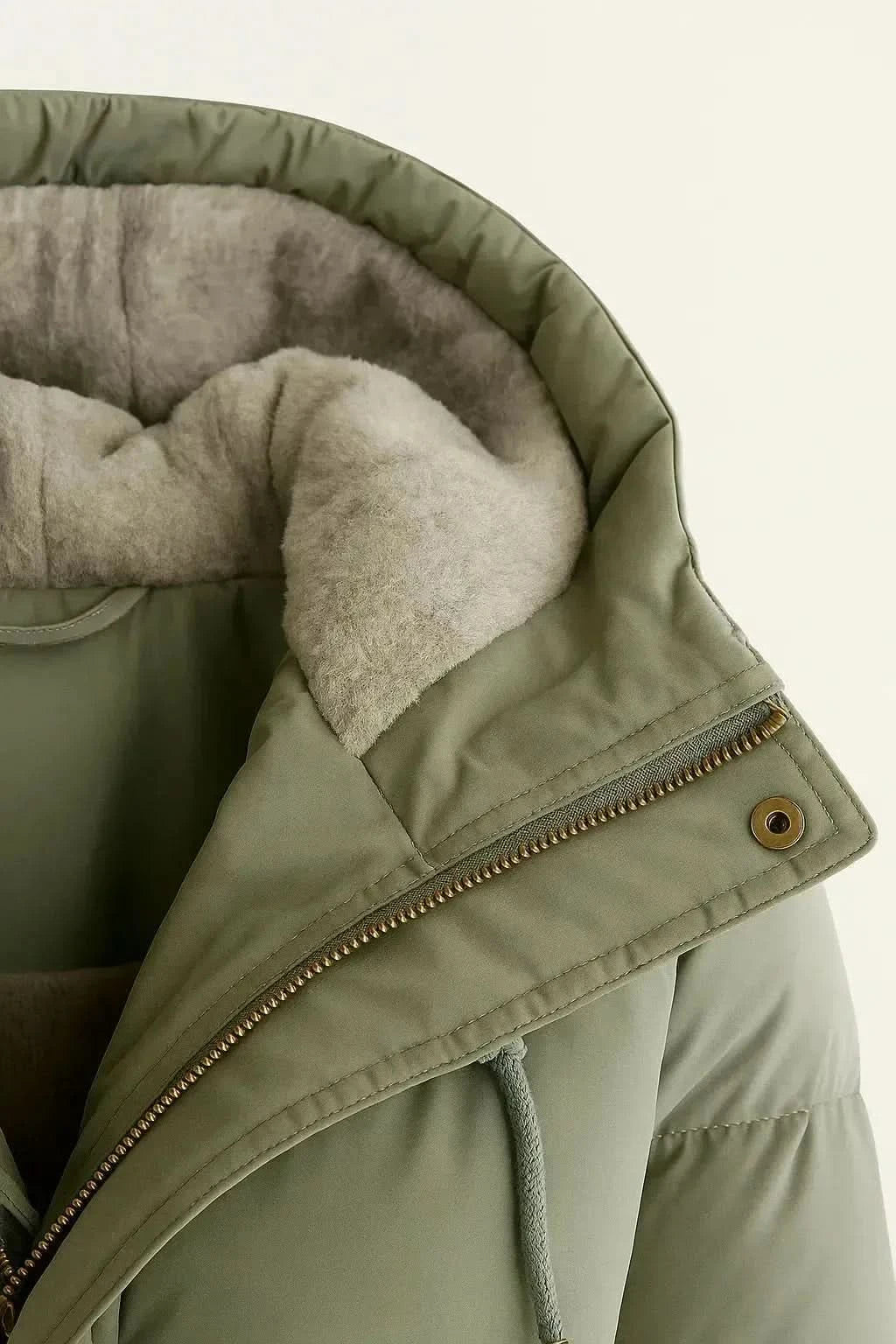 Women's Insulated Puffer Jacket - Warm Winter Coat for Autumn and Winter Weather