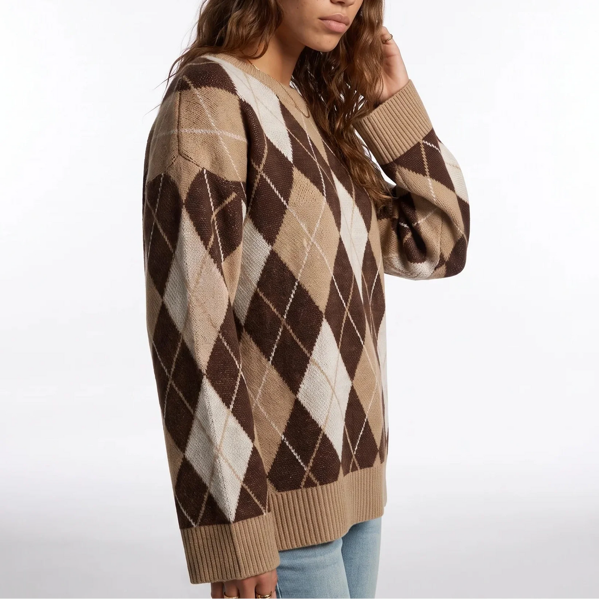 Women’s Knit Jumper – Diamond Pattern, Round Neck, Long Sleeve – Casual, Everyday Wear