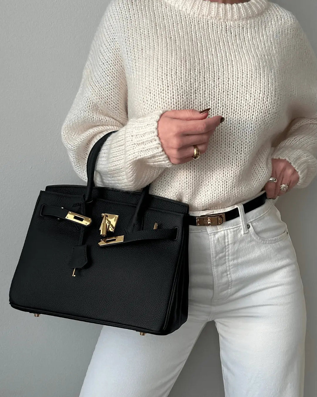 Women’s Handbag Elegant Functional – Everyday Use, Stylish Accessory